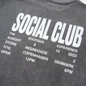 'The Boutique Experience' Heavyweight T-Shirt